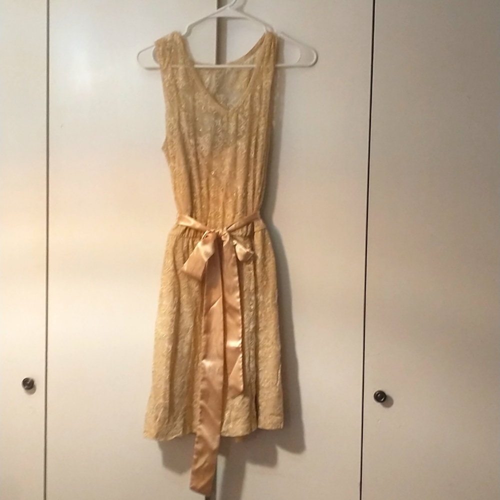 Wishes gold and cream lace mini dress with ribbon belt, xl